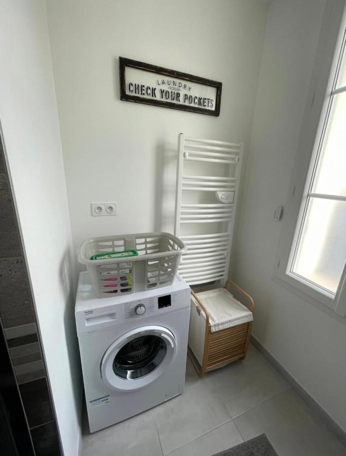 Maison Chaleureuse Avec Terrasse Privative Proche De La Gare Et Du Centre-Ville 로슈포르 외부 사진