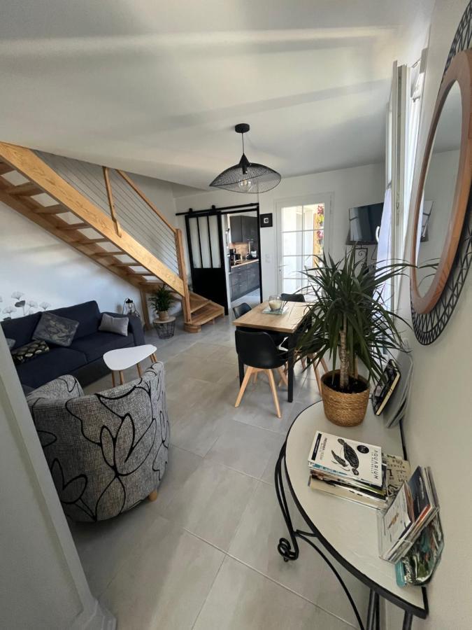 Maison Chaleureuse Avec Terrasse Privative Proche De La Gare Et Du Centre-Ville 로슈포르 외부 사진